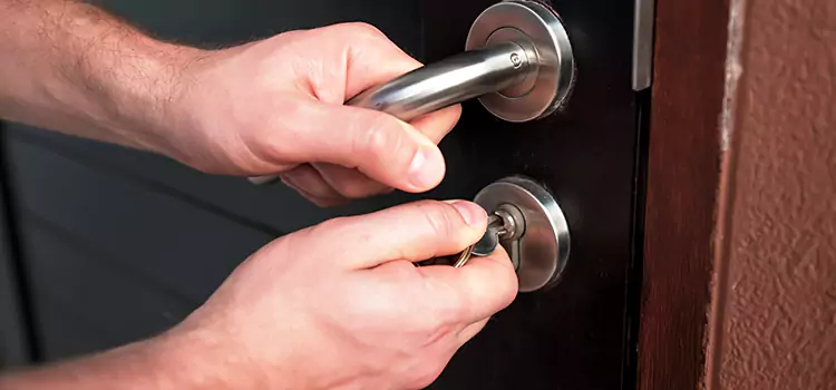 Door Closer Repair & Installation Tampa